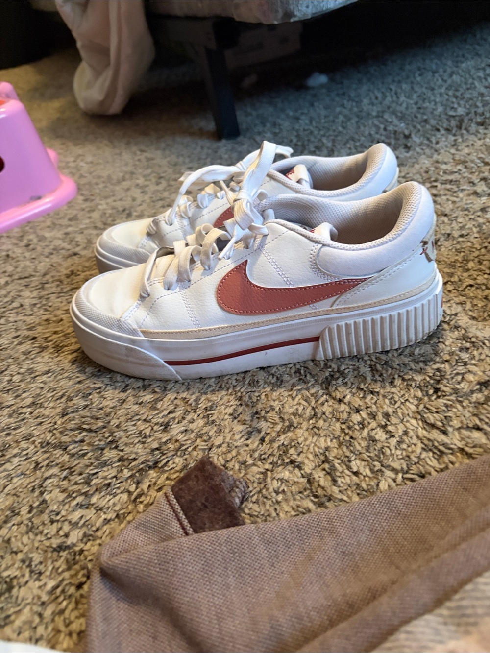 Nike Women’s White Sneakers with Pink Swoosh – Low Platform Casual Shoes